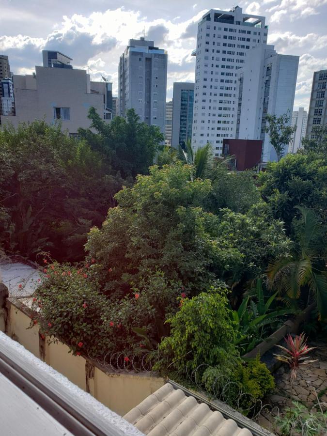 Espaco Inteiro Para 08 Pessoas Proximo A Area Hospitalar Em Bh Belo Horizonte Eksteriør billede